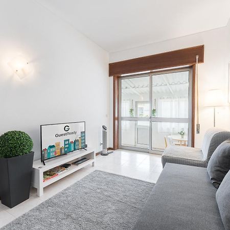 Guestready - Modern Cosy Apartment With A Terrace Porto Luaran gambar