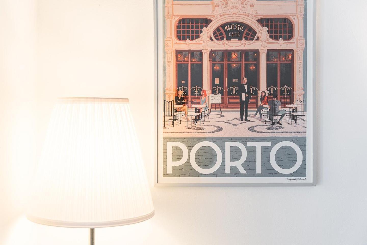 Guestready - Modern Cosy Apartment With A Terrace Porto Luaran gambar
