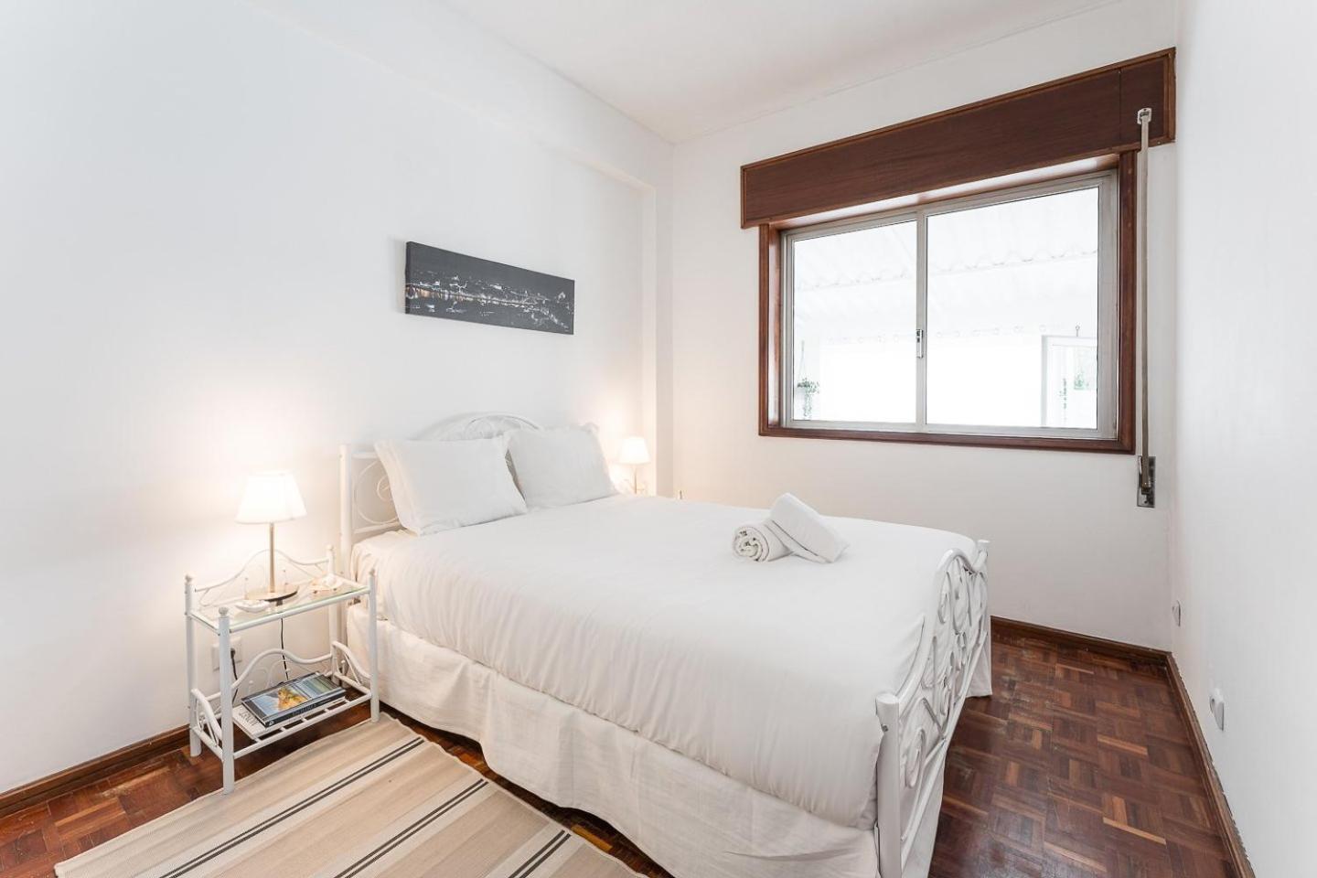 Guestready - Modern Cosy Apartment With A Terrace Porto Luaran gambar